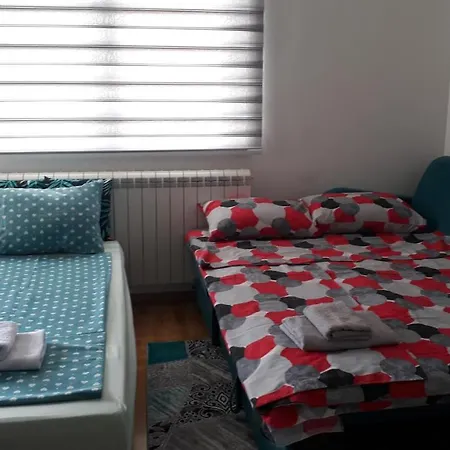 Διαμέρισμα Stan Na Dan-apartman N&t