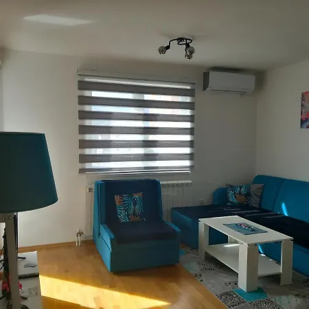 Stan Na Dan-apartman N&t Διαμέρισμα Lukavica